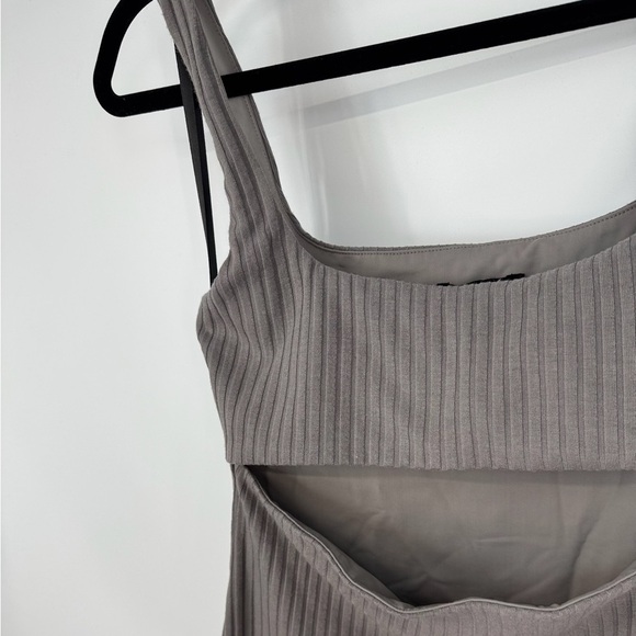 Hours Ribbed Front Cutout Square Neck Tanktop Strap Midi Dress - Picture 4 of 4